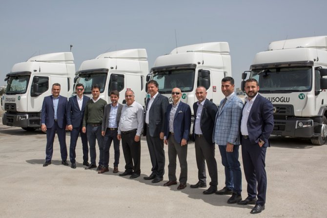 renault-trucks_cavusoglu-nakliyat_teslimat_gorsel-3.jpg