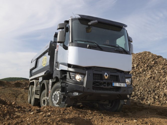 renault-trucks_gorsel-2.jpg