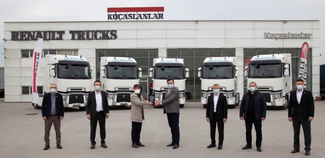 renault_trucks_mutlular_transport_teslimat_go__rsel_1.jpg