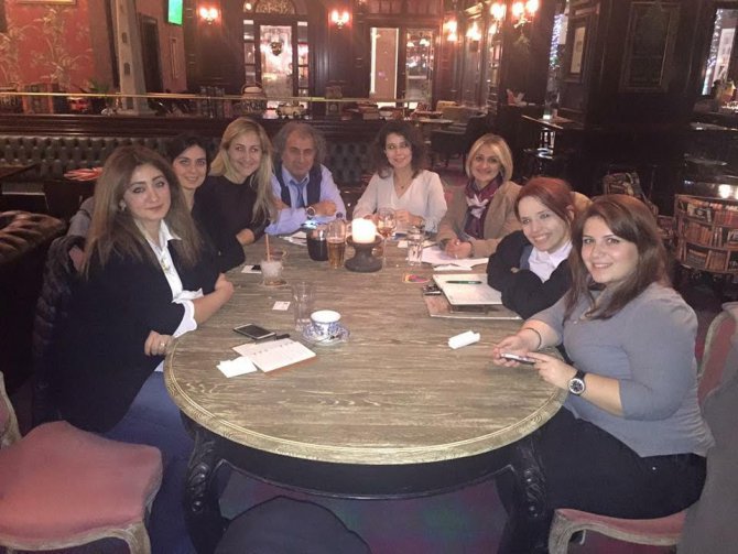 sempozyum-duzenleme-kurulu-calisiyor.jpg sempozyum-duzenleme-kurulu-calisiyor.jpg