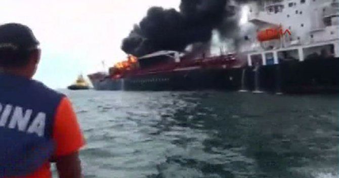 tanker.jpg tanker.jpg