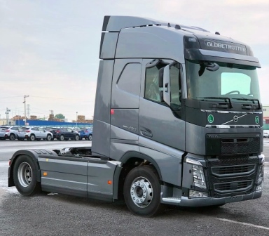 volvo-trucks-oztemel-lojistik-teslimat.jpg