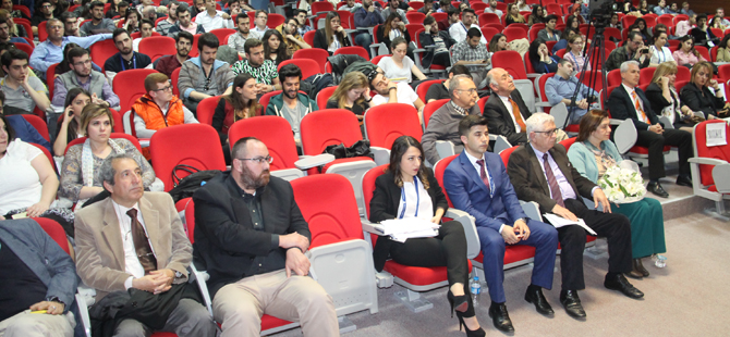 yeditepe-uni-logistics-forum15-(5).jpg