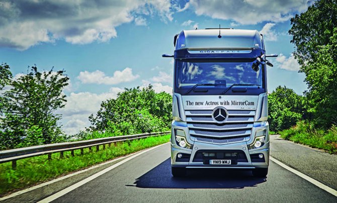 yeni-actros.jpg