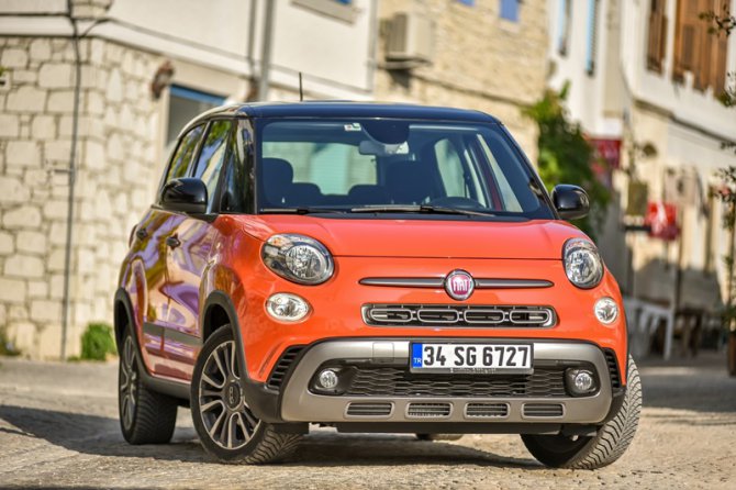 yeni-fiat-500l.jpg