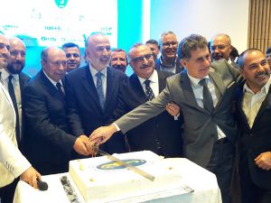 YDO’lu denizciler Çeşme’ye hayat verdi